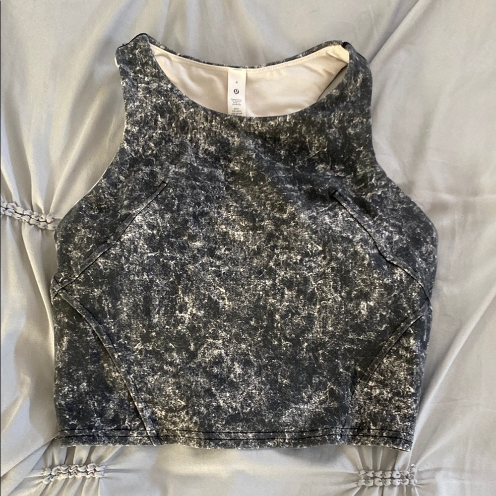 Lululemon gray top